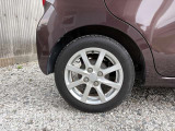 タイヤの溝まだまだあります。