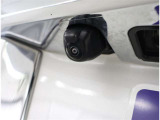 バックカメラが付いているので後方確認が非常にしやすいです。今や運転初心者も熟練者も必須装備!ついていて損はないですね♪