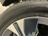 タイヤの溝もしっかり残っています!