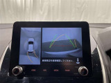【バックモニター】駐車時に後方がリアルタイム映像で確認できます。大型商業施設や立体駐車場での駐車時や、夜間のバック時に大活躍?