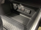運転席・助手席シートヒーター付き♪お尻や腰回りを温めてくれますよ(^^♪