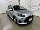 広々とした車内空間に優れた燃費性能。更にデザインも上質で人気のお車です!