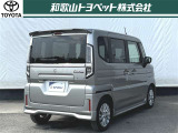 リフレッシュクリーニング「爽・快・車」施工!和歌ル山トヨペットの専門のスタッフが、独自の技術で一台一台丁寧に、内外装の清掃や除菌抗菌。下廻りやエンジンルームなど普段見えないところもキレイに仕上げます!