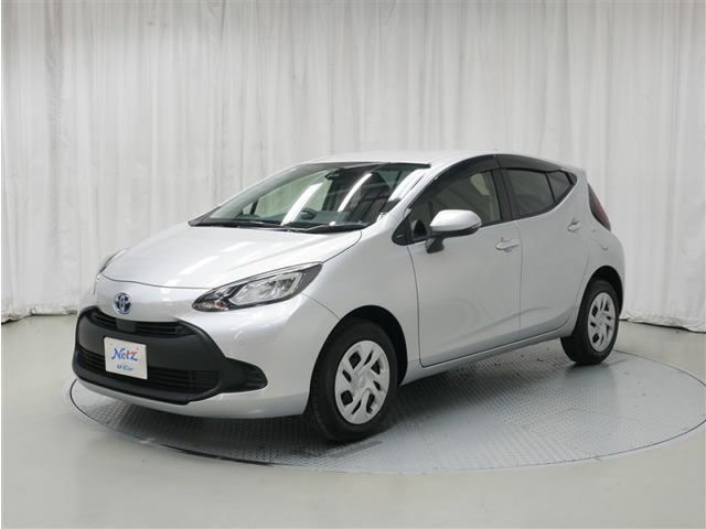 アクア 1.5 X E-Four 4WD 