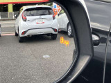 ブラインドスポットモニター★後方側から接近してくる車両を検知して危険をお知らせしてくれます。