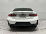 弊社ではオーナー様の安心安全ドライブをサポートさせていただくためにもBMW自動車保険をお勧めしております。
