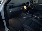 ◆LIBERALAは、輸入車選びの新たなスタイルを提案するインポート・セレクト・ブランドです。オーナー様となる方がクルマから直接感じる感性を第一にした、最良の一台との出会いをコーディネートいたします。