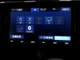 ラジオ、フルセグテレビ、CD再生、DVD再生、SD再生(音楽/動画)、SD録音(別途SDカードが必要です)、Bluetoothオーディオが使用可能です。詳しい仕様については展示店舗までお尋ねください。