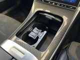 認定中古車フェア期間中はお買い得な特典をご用意しております。ご検討中のお客様はぜひ当店スタッフまでお問い合わせ下さい。