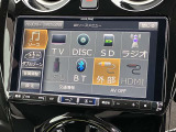 カーナビは、フルセグTV・ラジオ・CD・DVD再生・音楽録音・Bluetooth等対応です!フルセグは電波が悪くなるとワンセグに自動で切り替わり快適にTVがお楽しみ頂けます♪