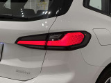 BMW伝統のL字型テールライト