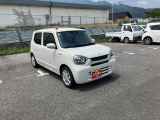上質な中古車を各種取り揃えてございます。品質の違いを視て触れてください。室内もご覧いただけます。細部までご確認いただき納得の一台をお探しください。