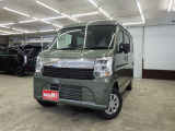 気持ち良く新しいカーライフがスタートできます様全車内外装クリーニングを実施しております。