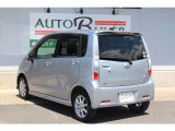 こちらのお車は車庫保管されていましたので、ヘッドライトのレンズや塗装の状態も良いお勧めのお車になります♪