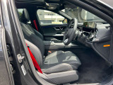メルセデス・ベンツの定める厳しい基準をクリアしたお車のみをご案内させて頂きます。納車前整備はメーカー規定に基づき100項目以上にも及ぶ点検を熟練のメカニックによって行いご納車させて頂きます。