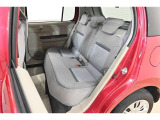 後席もゆとりあるスペースをしっかり確保。