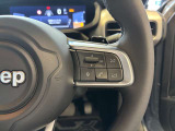 アダクティブクルーズコントロールの設定をステアリングで行います。