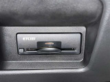 ETC車載器付きです。高速道路の料金所もスムーズに通過できます。