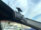 【ドライブレコーダー】ドライブレコーダー装備!走行中はもちろん、あおり運転や事故に遭遇した際、映像で記録し、万一のリスクに備えます。※記録用SDカードはお客様ご自身でご準備いただく必要があります。