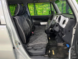 運転席シート廻りは使用感も少なく、良好な状態となっています。丁寧に使われていたことがよくわかりますね。