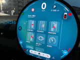 ★MINIには6個のエアバッグを標準装備。運転席/助手席エアバッグ、サイド・エアバッグ、ヘッド・エアバッグ。