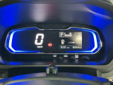 メータは先進的なデジタルメーターを採用!ゆっくりと数字が動くのでとても見やすく表示されます!