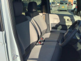 ◆運転席側からの写真です◆ 新車・中古車、車検・点検・整備、保険などお客様のカーライフをトータルサポート