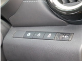 【車屋】として、長く車業界に従事した経験豊富なスタッフが多数在籍しております。