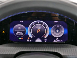 様々な表示が出来るDigital Cockpit Proを装備!