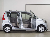 軽マートの車は全車安心の保証付!!自信があるのでできるんです♪整備工場、板金工場、完備♪