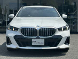 時を経ても深い魅力を放ち続けるBMW。より快適にお乗り頂くためにサポートプログラムをご用意しております。※認定中古車保証は登録日より最長4年間まで延長が可能です。