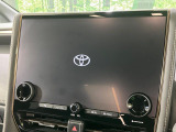 【ナビ機能付き14型ディスプレイオーディオ】ナビ機能搭載の他、お持ちのスマートフォンと連携して、ナビやbluetoothでの音楽再生が可能です♪デザインはもちろん操作性も良好!