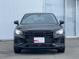 Q2 TFSI ブラック スタイル プラス 