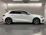 ドイツ本国Audi AGが認定する資格を有するメカニックが納車前の点検からアフターサービス迄サポート致します。