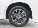 中古車の販売は原則として実車を見てからとさせて頂いております。是非見に来てください!