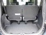 【トランク】荷物を積むのに十分な広さです!お出かけ先でお土産を沢山買っても大丈夫♪