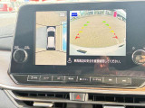 【アラウンドビューモニター】上空から見下ろしているかのような映像で駐車をサポート。安心です。