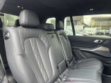 認定中古車は全車、24時間365日のロードサービスアシスタンス』が付帯します。夜間の万が一のトラブルの際にも対応でき体制が整っておりますのでご安心してお選び頂けます