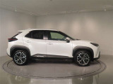 スーパーUVカット・IR〈赤外線〉カット機能付フロントドアグリーンガラス&UVカット機能付プライバシーガラス(リヤドア・バックドア)