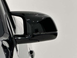 ドアミラーに内蔵されているフラッシャーは視認性も良く安全運転に一役買ってます。