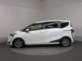 選ぶならトヨタの安心U-Car・トヨタ認定中古車。※ボディカラー及び内装色は、画像の色と実際の色が異なって見える場合がございます。