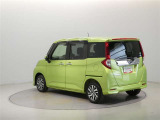 トヨタ高品質中古車洗浄「まるまるクリン」 外装はもちろん、内装はシートを外して見えないところまで徹底洗浄!お客様に責任を持って安心と美しさをお届けします!