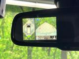 【アラウンドビューモニター】専用のカメラにより、上から見下ろしたような視点で360度クルマの周囲を確認することができます☆死角部分も確認しやすく、狭い場所での切り返しや駐車もスムーズに行えます。