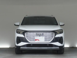 Q4 e-tron 40 アドバンスド 
