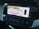 360度ビューのバックカメラ。解像度も高く難しい駐車もしっかりサポートします。