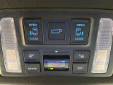 【パワーバックドア】スマートキーや運転席のボタンを押すだけでリアゲートが自動で開閉します!荷物を持っている時や、高い位置にあるバックドアを閉める際に便利な機能です♪