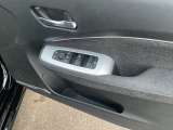 運転席パワーウインドウ操作パネル