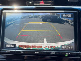 【バックモニター】後方の安全確認ができます。駐車が苦手な方にもオススメな便利機能です。