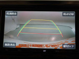 バックガイドモニターで、後方を確認しながら安心して駐車することができます。運転初心者も熟練者も必須の機能ですよ!