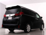 当店では、厳選された車両のみ展示しております。アルファード・ヴェルファイアに特化した専門店ならではの豊富な在庫の中から、お気に入りの一台をお探しください!